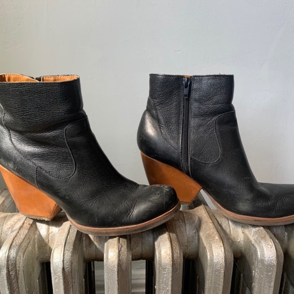Kork-Ease Shoes - Kork-ease booties- 8 1/2